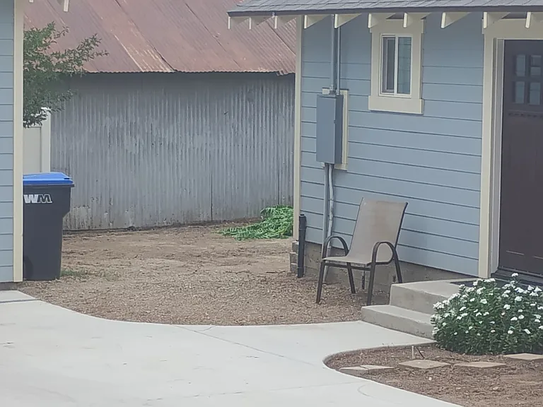 981 N San Gorgonio Ave — Photo 11