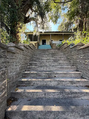 1321 River St Photo 1