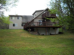 5184 Woodridge Dr, Lewiston, MI 49756