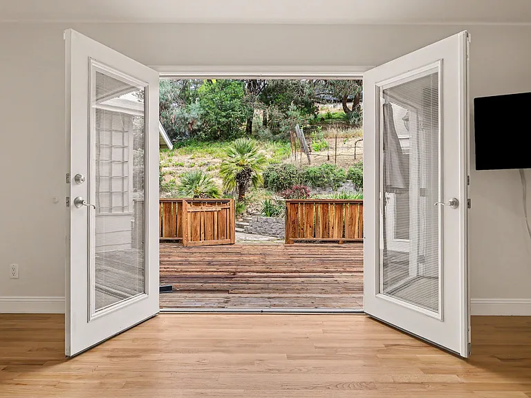 4 Dale Ct — Photo 15