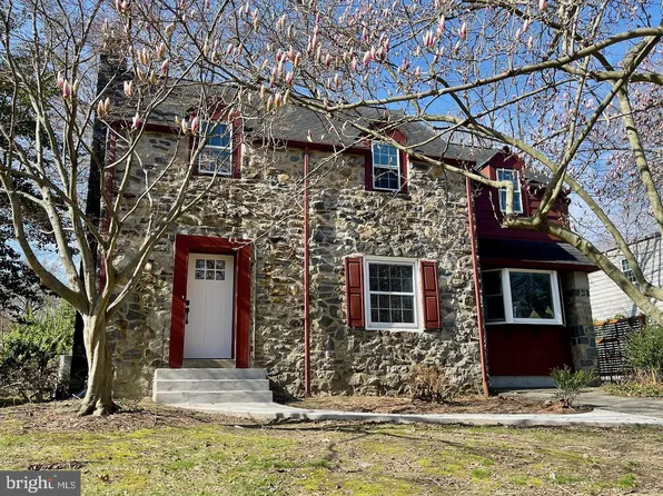 712 Woodsdale Rd, Wilmington, DE 19809