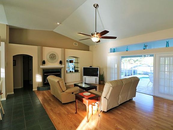 5th image of 2870 S Salford Blvd