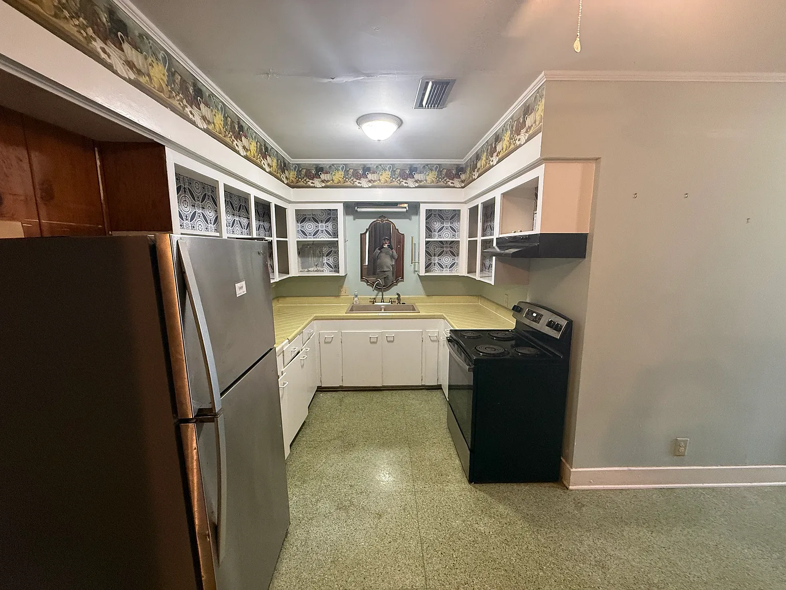 525 E Main St — Photo 4