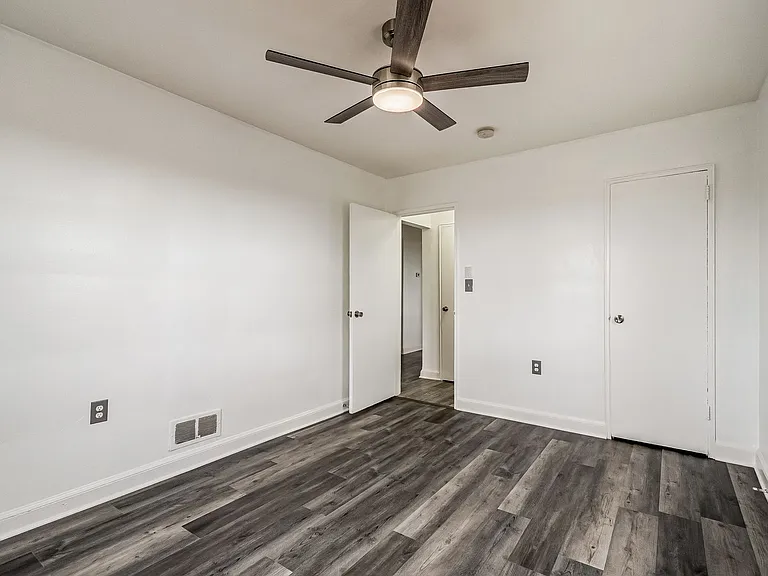 5020 Astor Pl SE — Photo 24