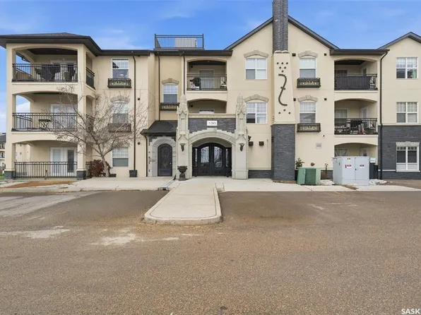 UNIT 211-130 Phelps WAY, Saskatoon, SK S7V 0K5