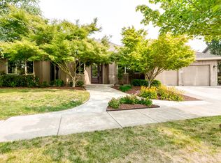 3327 Roanoke Ave, Eugene, OR 97408