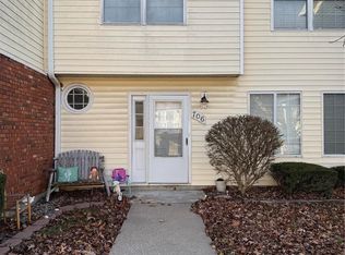 706 Huckleberry Heights Dr, Hannibal, MO 63401