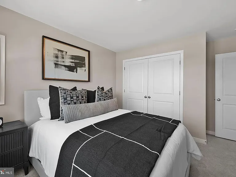 22 Aloma Way — Photo 4