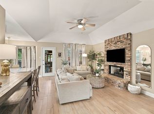 1639 Catherine St, Midlothian, TX 76065