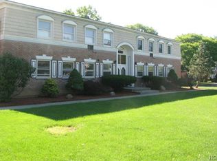 17-1 Normandy Vlg, Nanuet, NY 10954