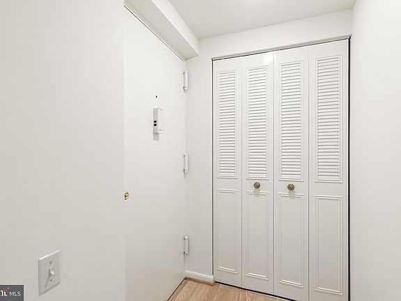 5th image of 3352 Chiswick Ct #57-2H