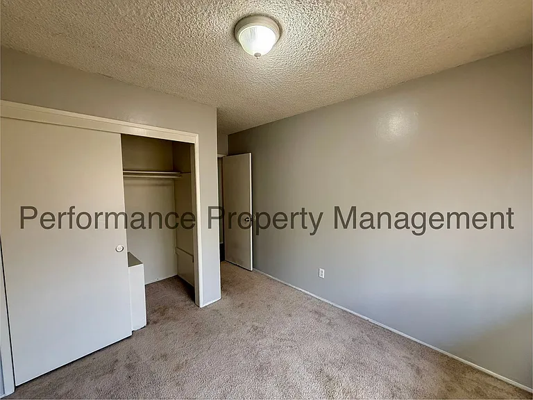 5101 Hunter Ave #7 — Photo 13