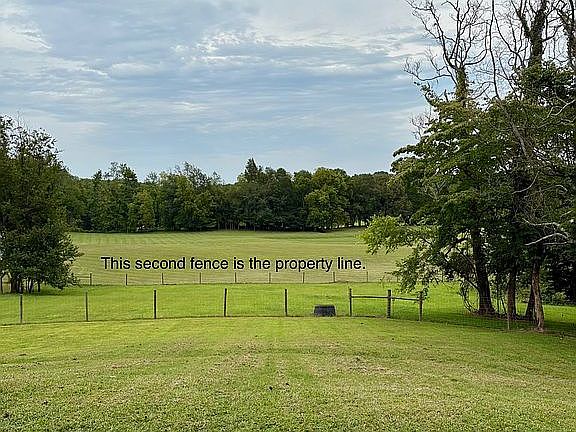 5th image of 97 Farley Ln
