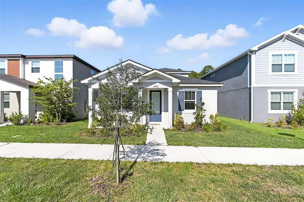 3 bed, 2.5 bath, 1611 sqft, $2,700 — Photo 1