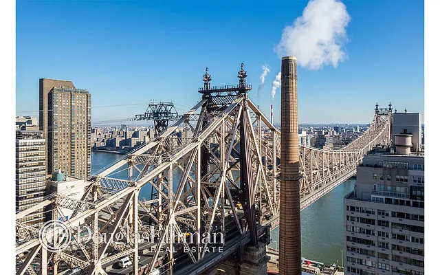 Sold by Douglas Elliman | media 27