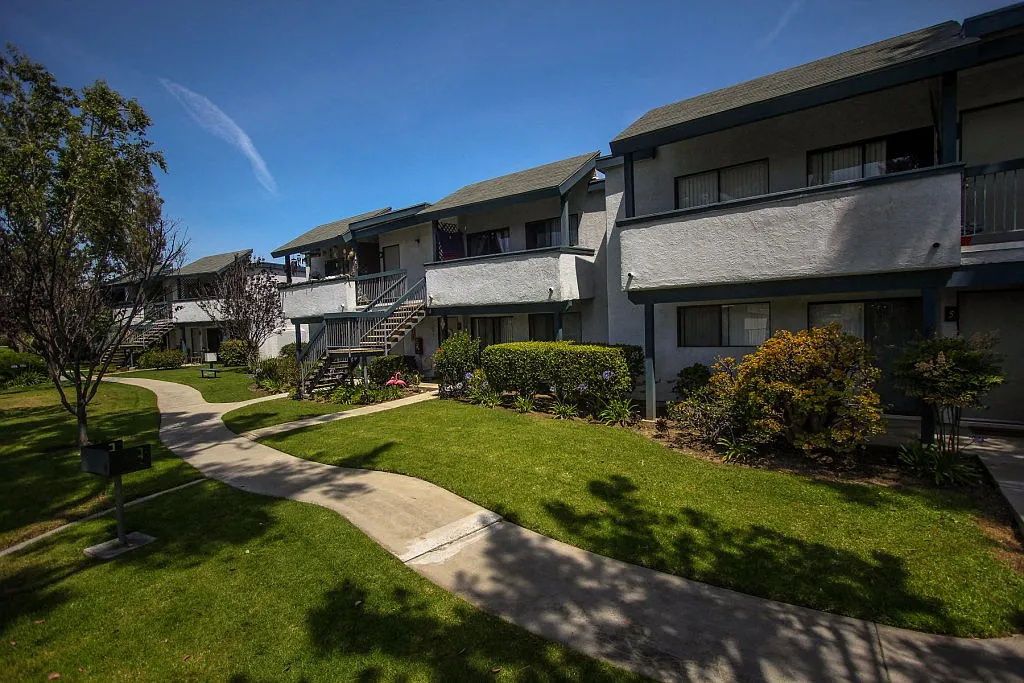 Delaware Pines Apartments — Photo 1