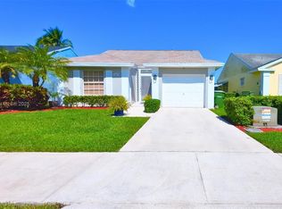 685 SE 22nd Ln, Homestead, FL 33033