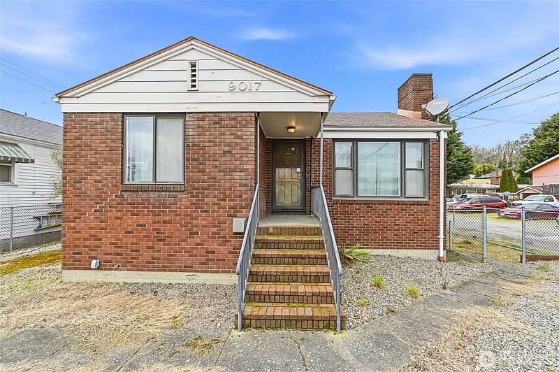 3rd image of 9017 14th Avenue S