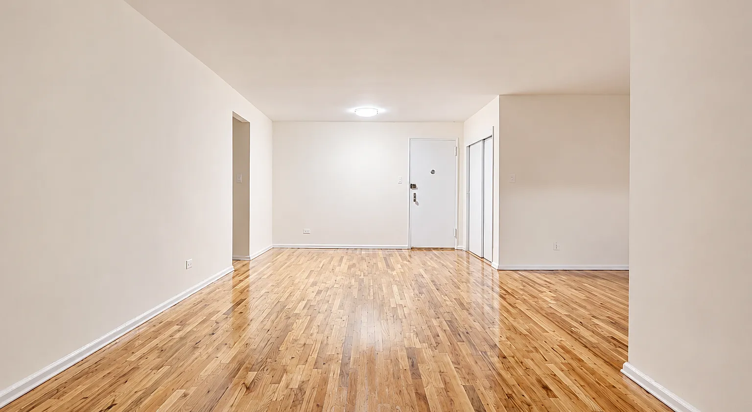 540 Ocean Pkwy — Photo 3