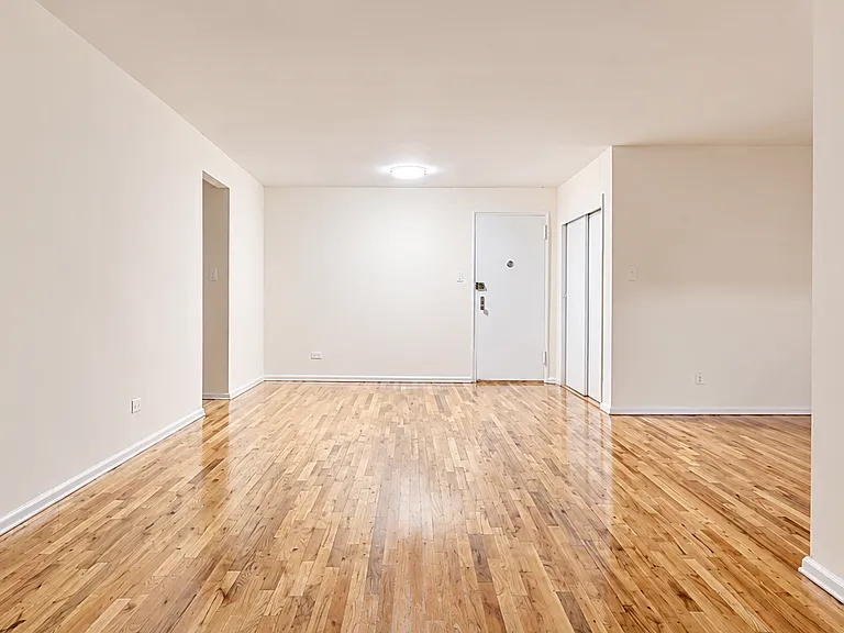 540 Ocean Pkwy #43 — Photo 4