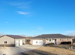 4320 NW Menoken Rd, Topeka, KS 66618