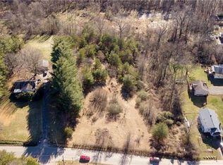 67 Oak Hill Dr, Asheville, NC 28806