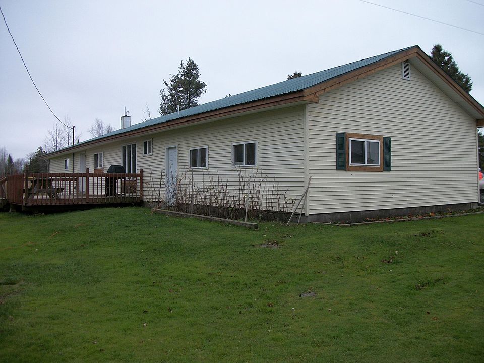 2nd image of 7371 N Three Mile Rd