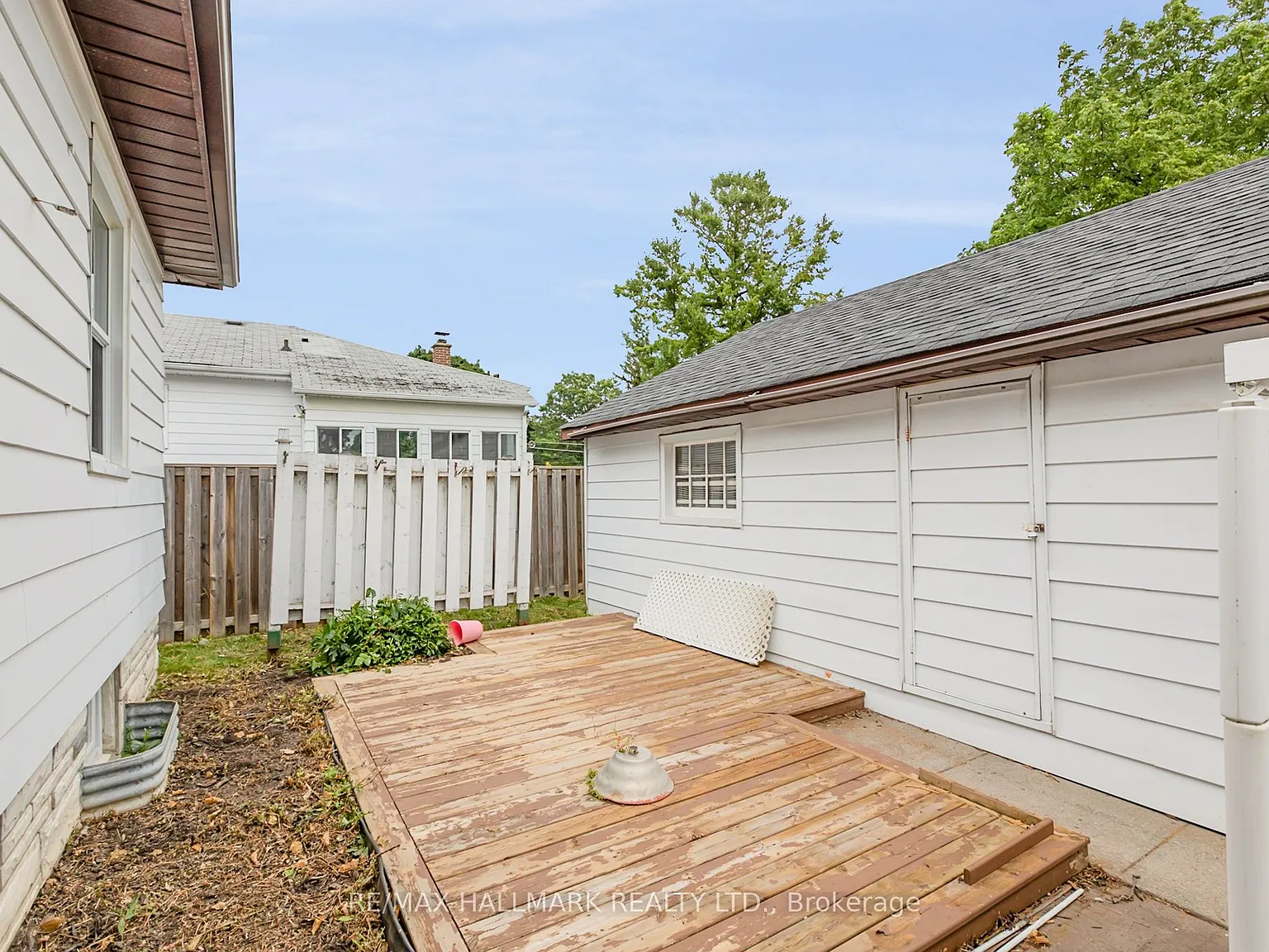 3 bed, $2,950 — Photo 3