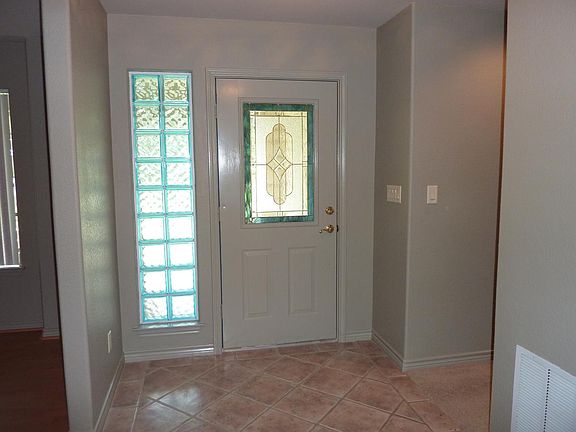 Interior Entryway