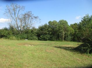 19 Alabama Ln, Picayune, MS 39466