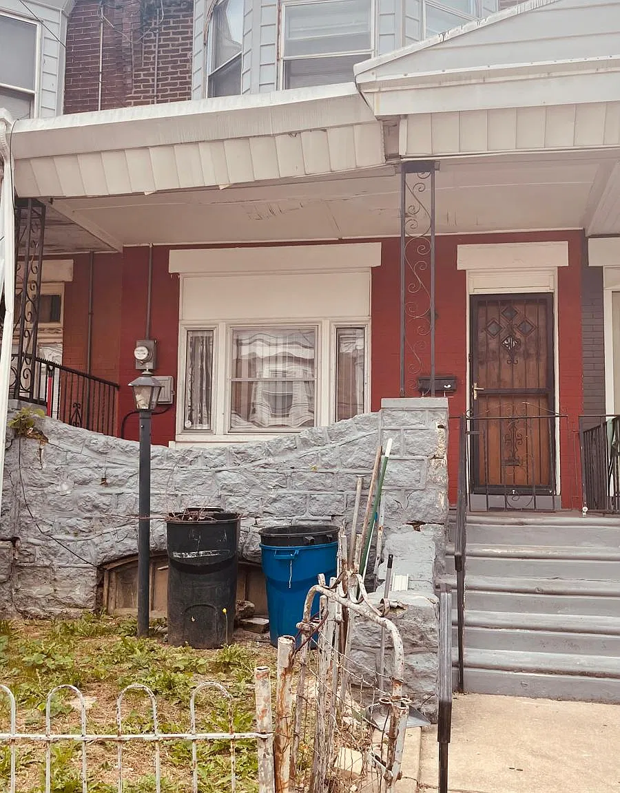 Pine Street - 6012 - 1 — Photo 1