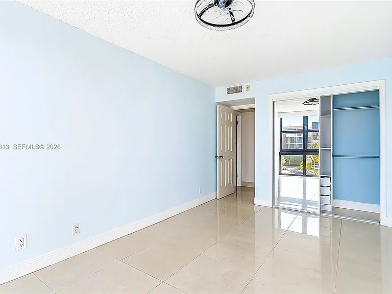 3031 N Ocean Blvd #406 — Photo 25