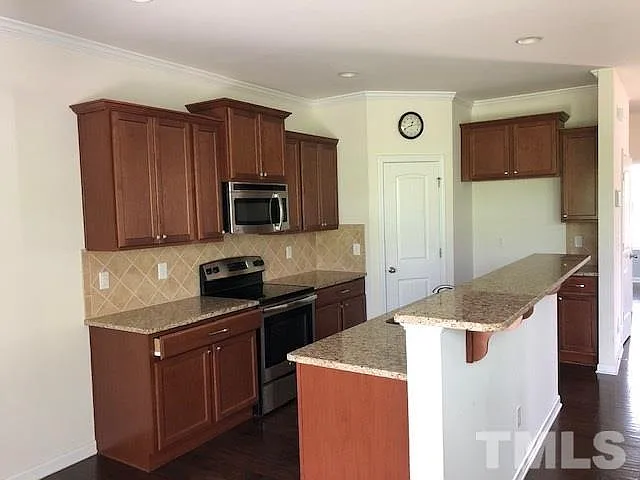9901 Sweet Basil Dr — Photo 7