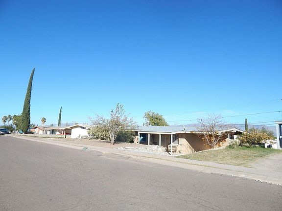2nd image of 221 S Avenue A