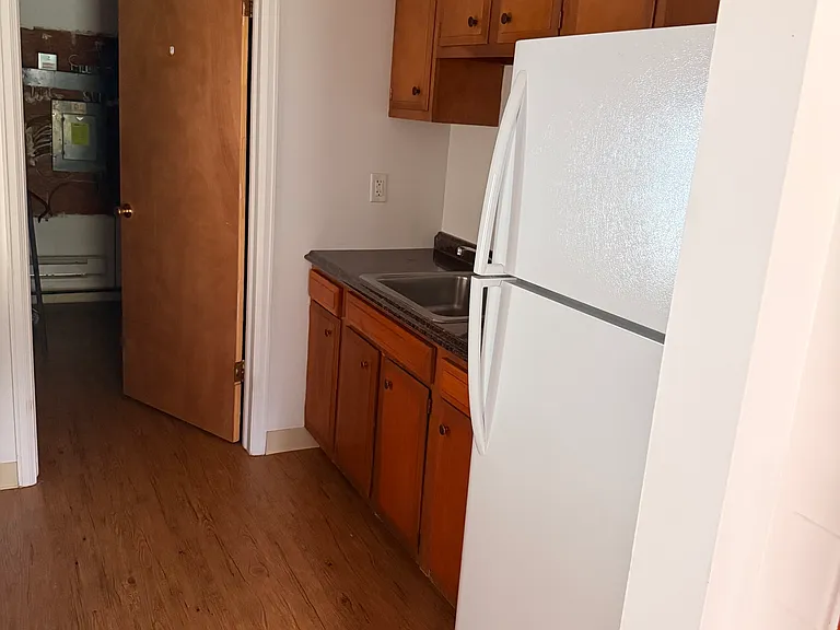 22 Clark St #22 — Photo 3