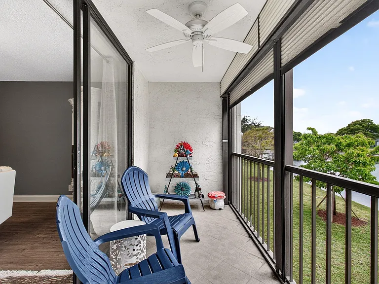 5550 Witney Dr #209 — Photo 11