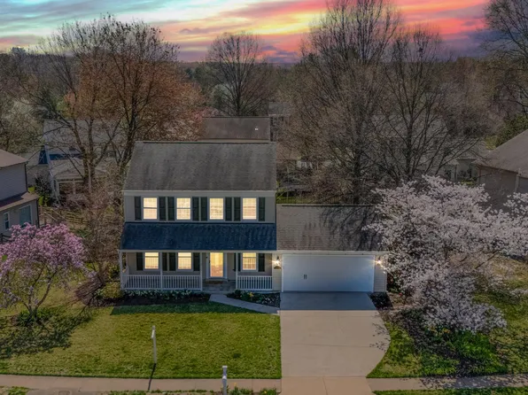 12813 Fantasia Dr, Herndon, VA 20170