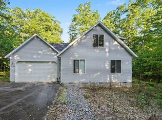 233 Crystal Ln, Roscommon, MI 48653