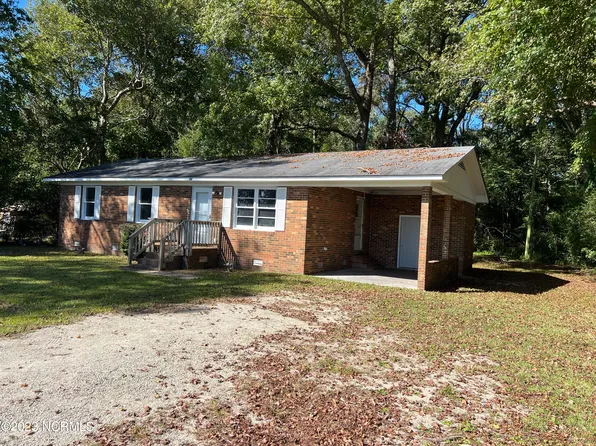 796 Laurel Road, Beaufort, NC 28516