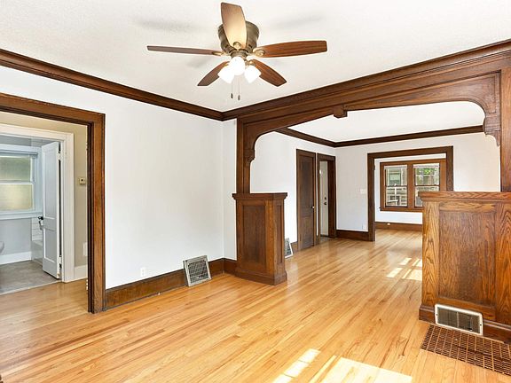 3rd image of 1339 Blair Ave