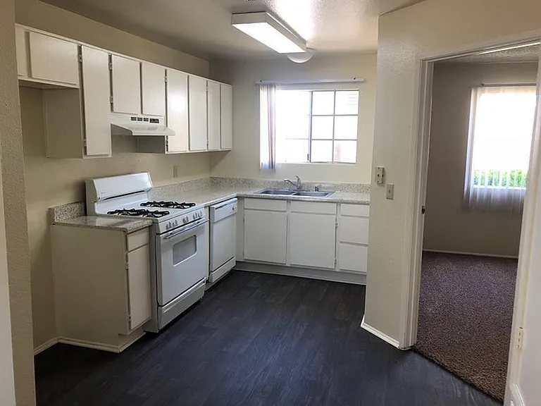 The Cape Apartments — Photo 14