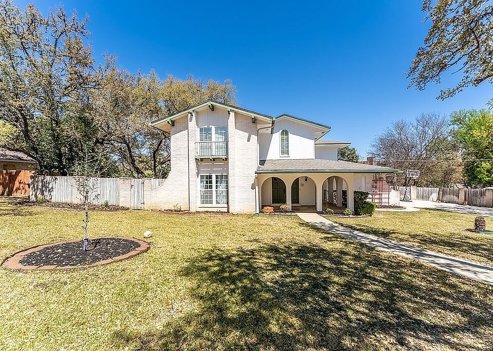 1st image of 309 Sagecrest Dr