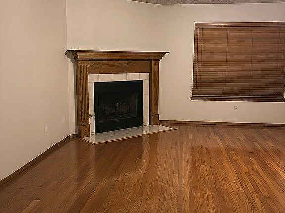 2nd image of 3503 W Beech Dr