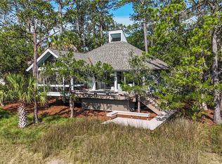 11 Palm Isle Ct, Hilton Head Island, SC 29926