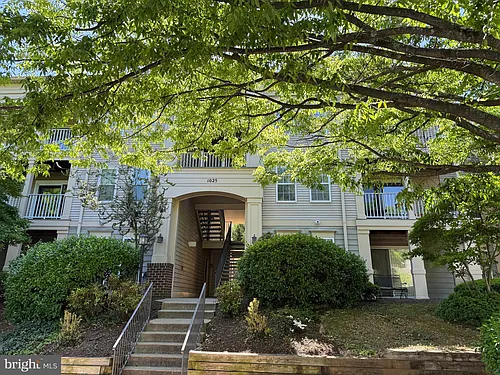 1025 Gardenview Loop #301 Photo 1