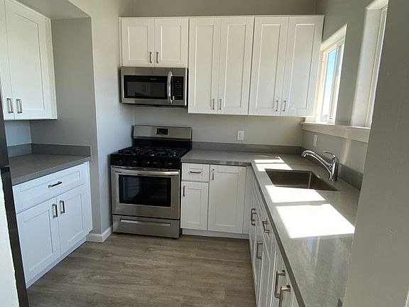 5th image of 1133 27th St #7