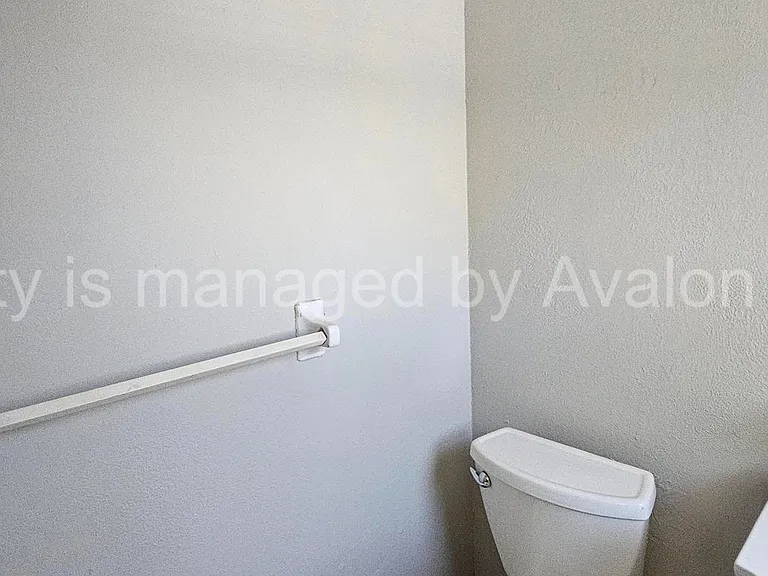 1497 W 29th St — Photo 16