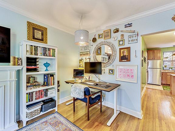 5th image of 1303 W Elmdale Ave APT 2