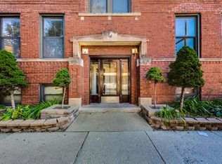 1659 W Addison St APT 2, Chicago, IL 60613