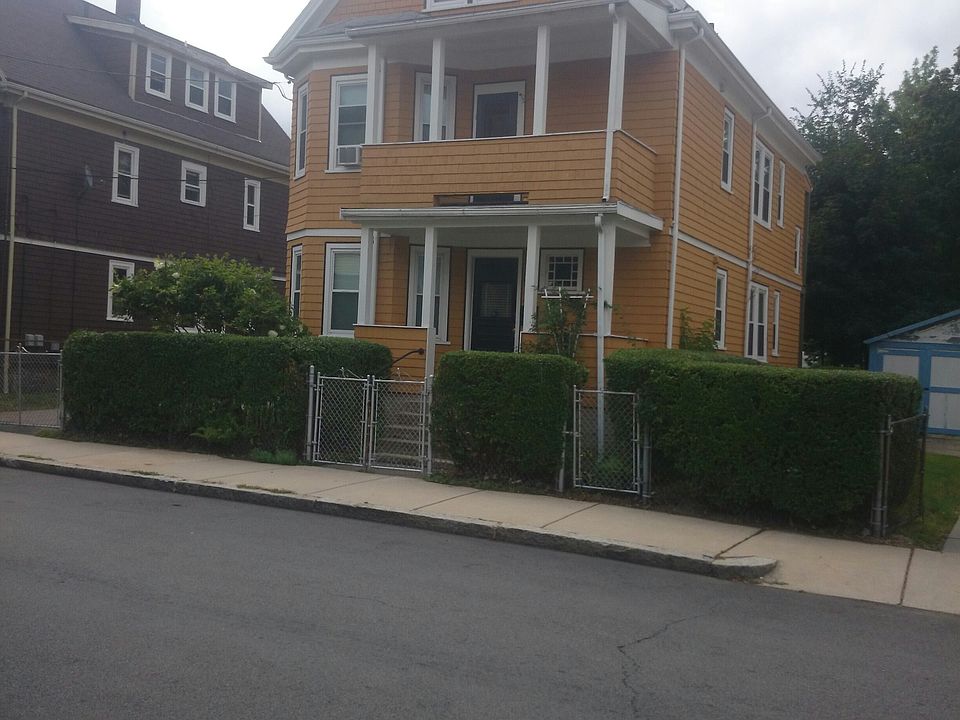 2nd image of 20 Harwood St